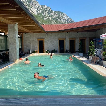 Panorama Rooms Hotel Near The Old Bazaar Krujë Exteriér fotografie