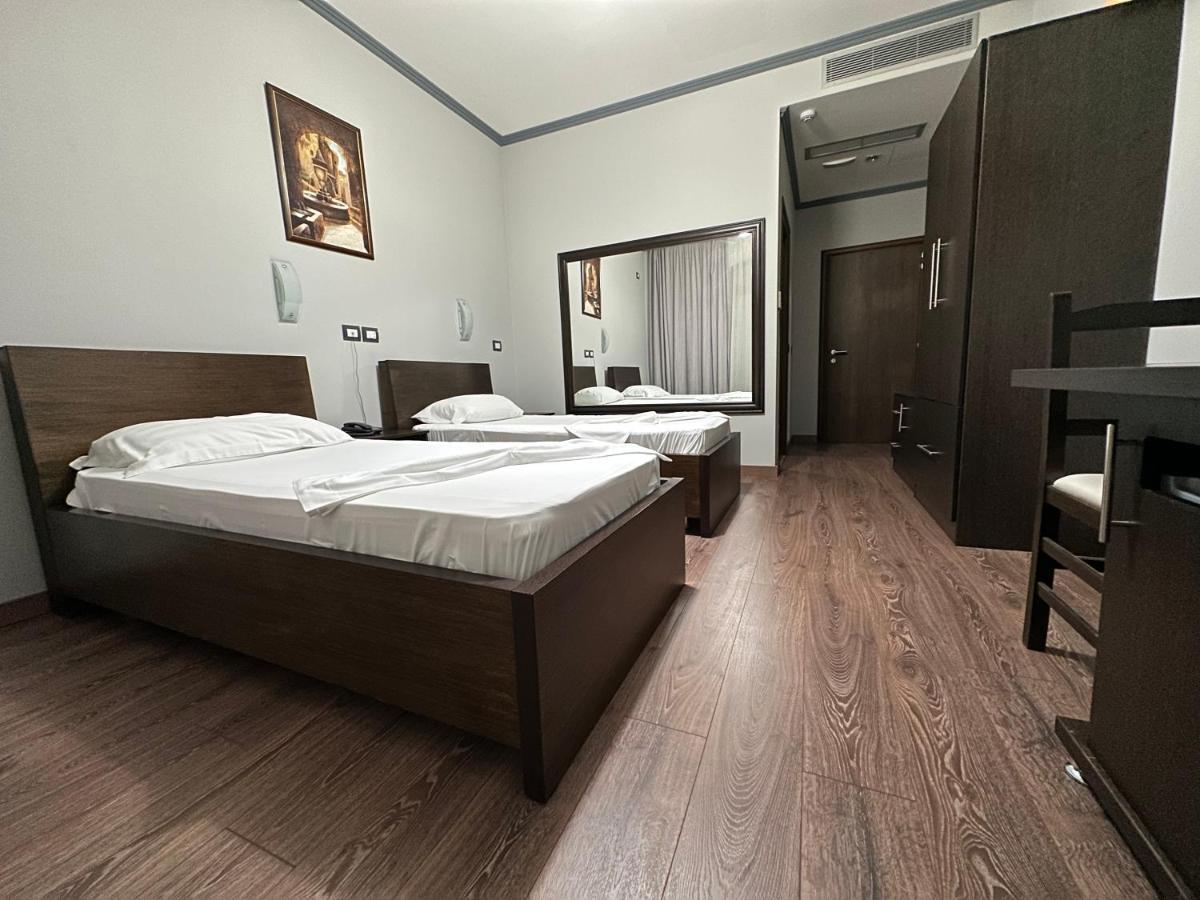 Panorama Rooms Hotel Near The Old Bazaar Krujë Exteriér fotografie